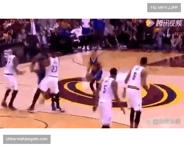 无球跑动和挡拆配合增加 创造空位投篮机会成重点